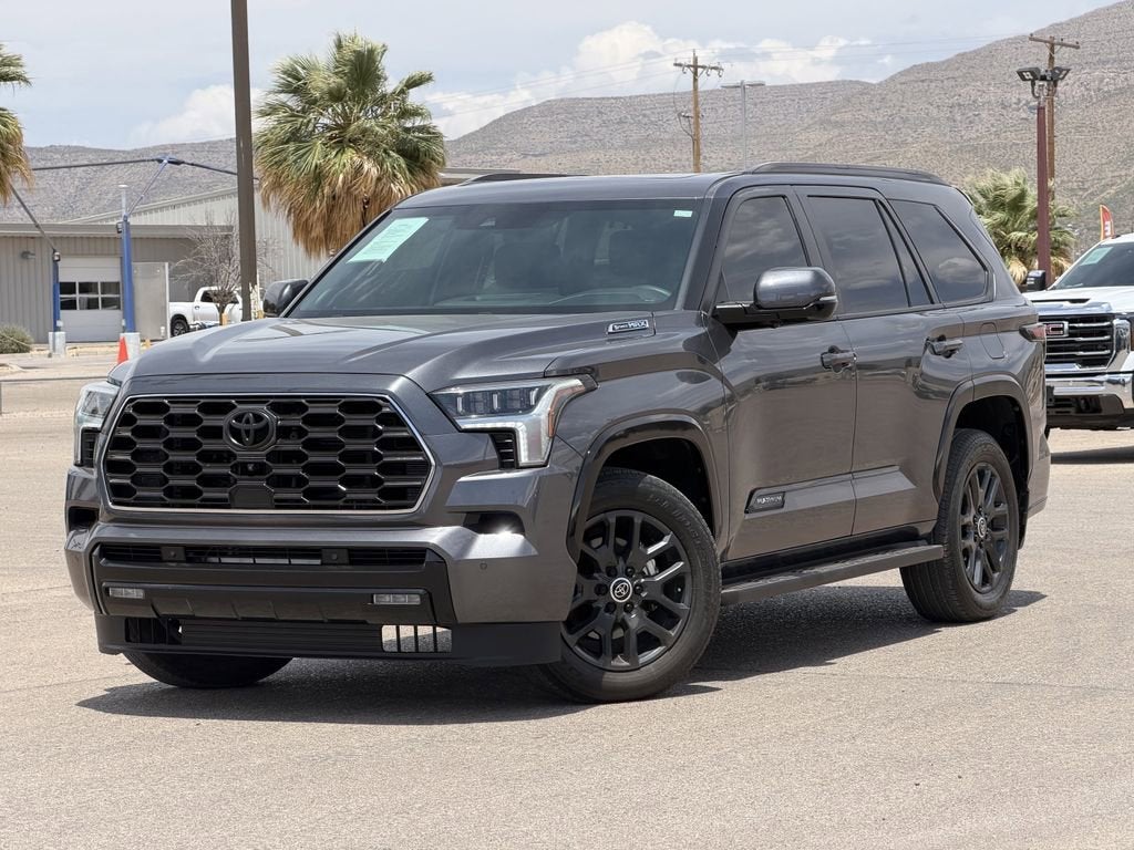 2024 Toyota Sequoia SR5