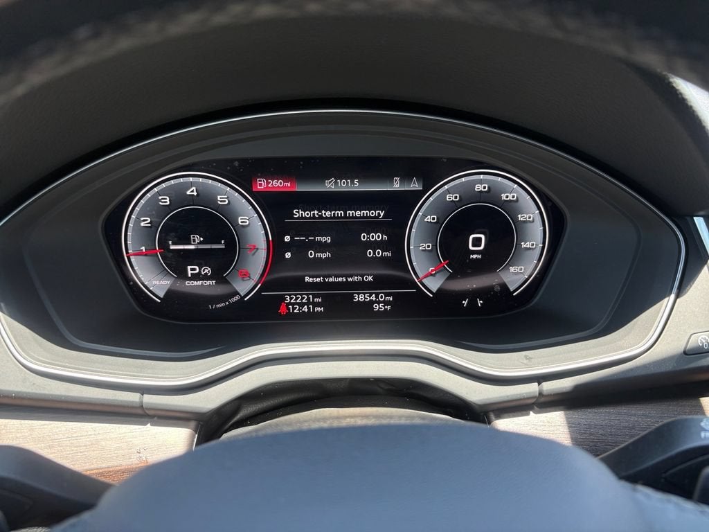 2023 Audi Q5 S line Prestige