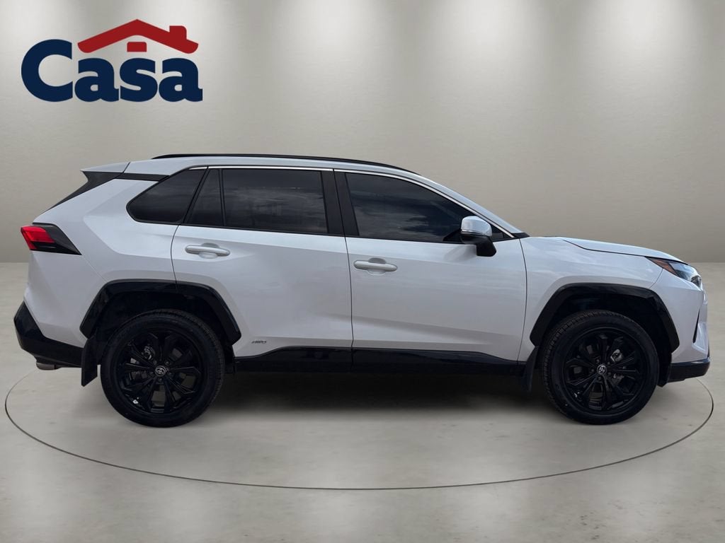 2025 Toyota RAV4 Hybrid SE